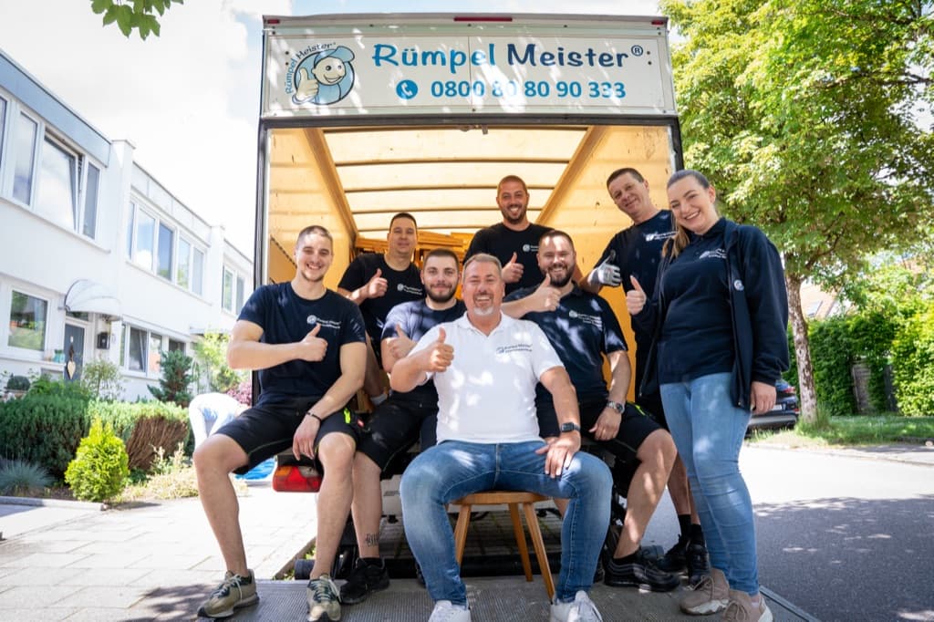 Rümpel Meister Team - Ihre Entrümpelungsfirma